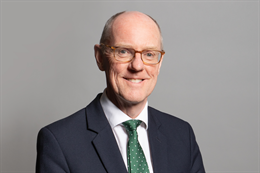 3:2 portrait of Nick Gibb