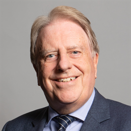 1:1 portrait of Sir David Evennett