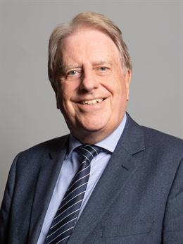 3:4 portrait of Sir David Evennett