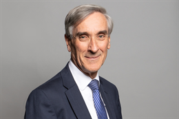 3:2 portrait of Sir John Redwood