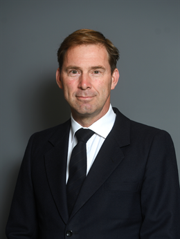 3:4 portrait of Mr Tobias Ellwood