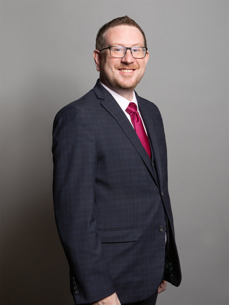 Full sized portrait of Andrew Gwynne