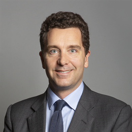 1:1 portrait of Edward Timpson
