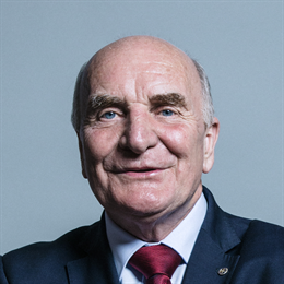 1:1 portrait of Stephen Pound