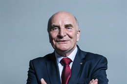 3:2 portrait of Stephen Pound