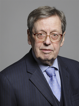 3:4 portrait of Lord Trefgarne