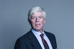 3:2 portrait of The Earl of Lindsay