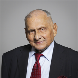 1:1 portrait of Lord Bhatia