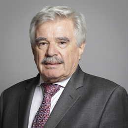 1:1 portrait of Lord Whitty