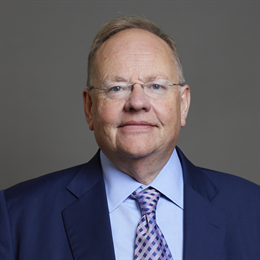 1:1 portrait of Lord Rennard