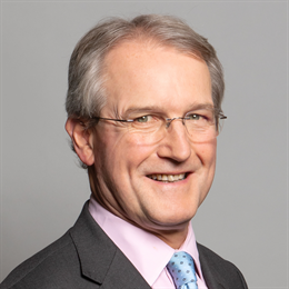 1:1 portrait of Mr Owen Paterson