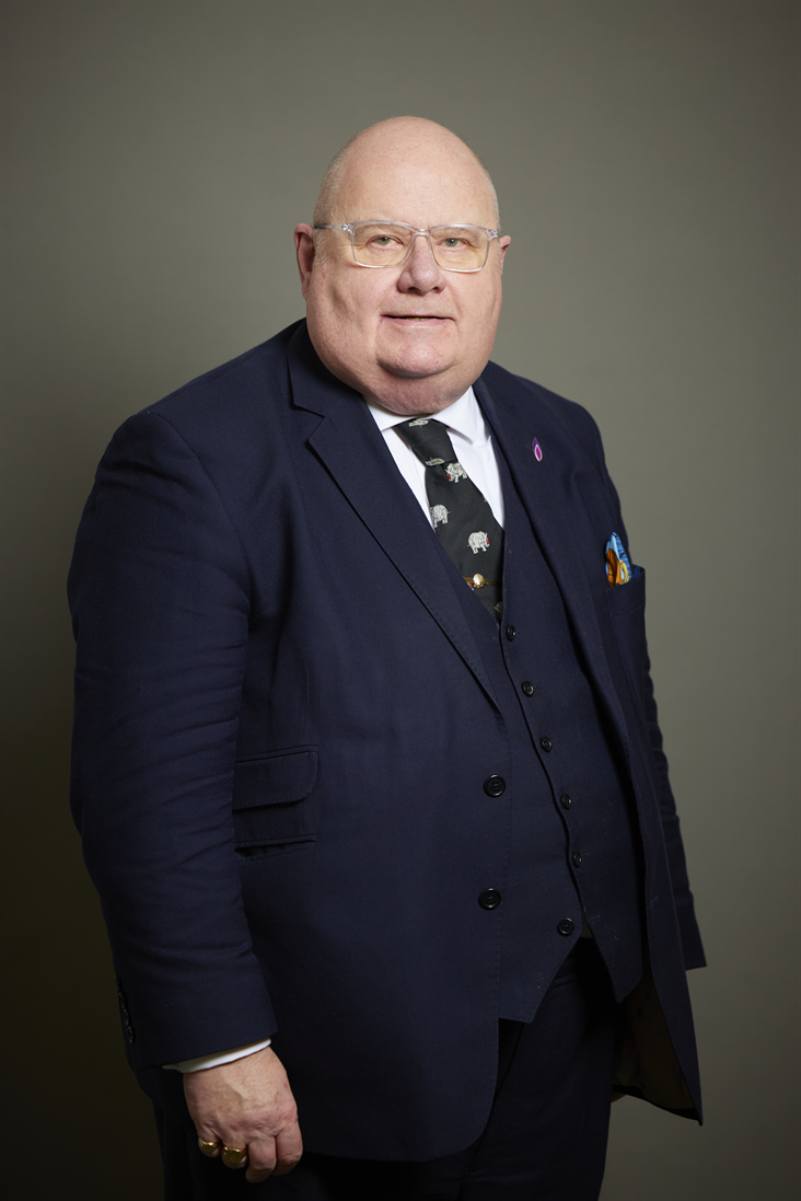 Full sized portrait of Lord Pickles