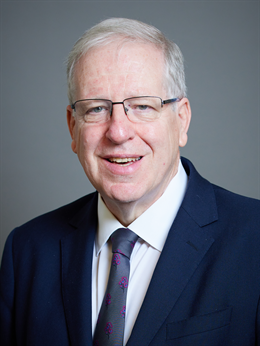3:4 portrait of Lord McLoughlin