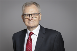 3:2 portrait of Lord Leitch