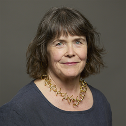 1:1 portrait of Baroness Morgan of Drefelin