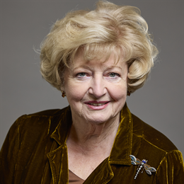 1:1 portrait of Baroness Murphy