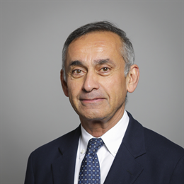 1:1 portrait of Lord Darzi of Denham