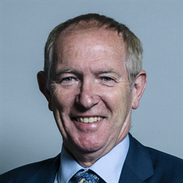 1:1 portrait of Sir Kevin Barron
