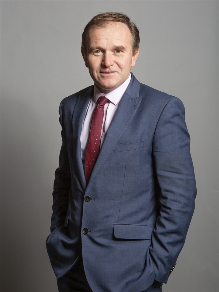 Full sized portrait of George Eustice