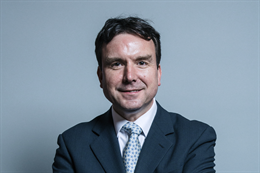 3:2 portrait of Andrew Griffiths