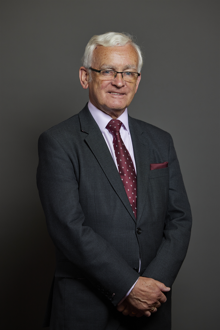 Full sized portrait of Martin Vickers