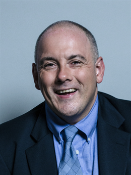 3:4 portrait of Robert Halfon