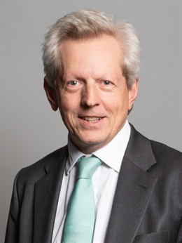 3:4 portrait of Richard Graham