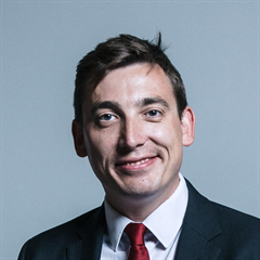 Gavin Shuker