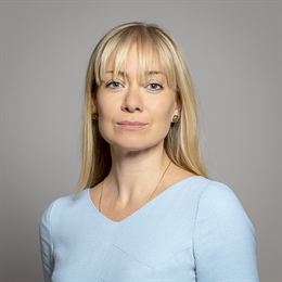 1:1 portrait of Baroness Blackwood of North Oxford