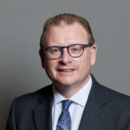 1:1 portrait of Mr Marcus Jones