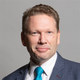 1:1 portrait of Karl McCartney