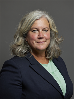 3:4 portrait of Heidi Alexander