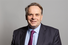 3:2 portrait of Neil Parish