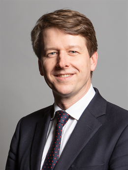 3:4 portrait of Mr Robin Walker