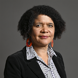 1:1 portrait of Dame Chi Onwurah
