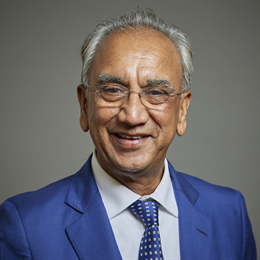 1:1 portrait of Lord Popat
