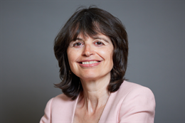 3:2 portrait of Baroness Parminter