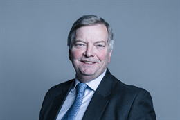 3:2 portrait of Lord True