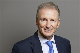 3:2 portrait of Lord O'Donnell