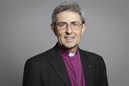 3:2 portrait of The Lord Bishop of Winchester