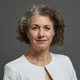 1:1 portrait of Sarah Champion