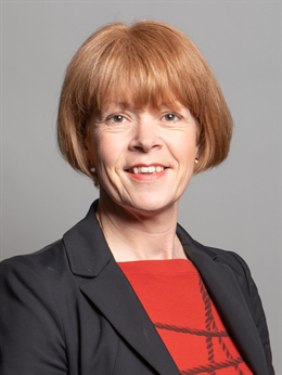 3:4 portrait of Wendy Morton