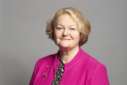 3:2 portrait of Dr Philippa Whitford