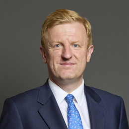Official portrait of Rt Hon Sir Oliver Dowden MP