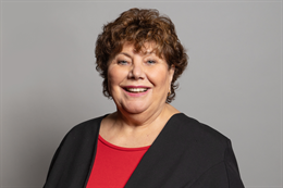 3:2 portrait of Ms Marie Rimmer