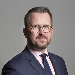 1:1 portrait of Stewart Malcolm McDonald