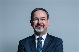 3:2 portrait of Ronnie Cowan