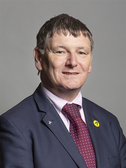 3:4 portrait of Peter Grant