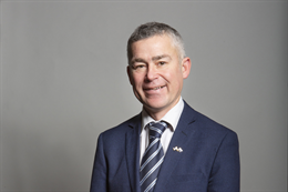 3:2 portrait of Alan Brown
