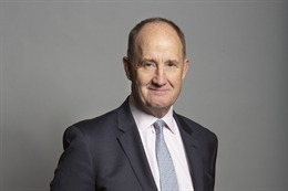 3:2 portrait of Kevin Hollinrake